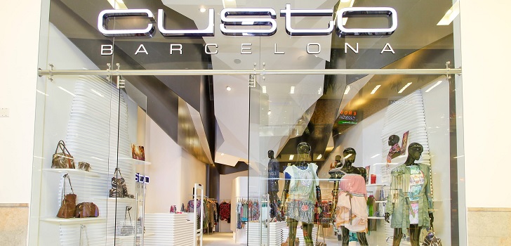 Custo Barcelona: el dueño de Moschino relanzará la marca